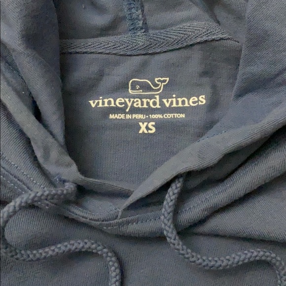 Women’s Vineyard Vines Sweatshirt - Picture 3 of 3